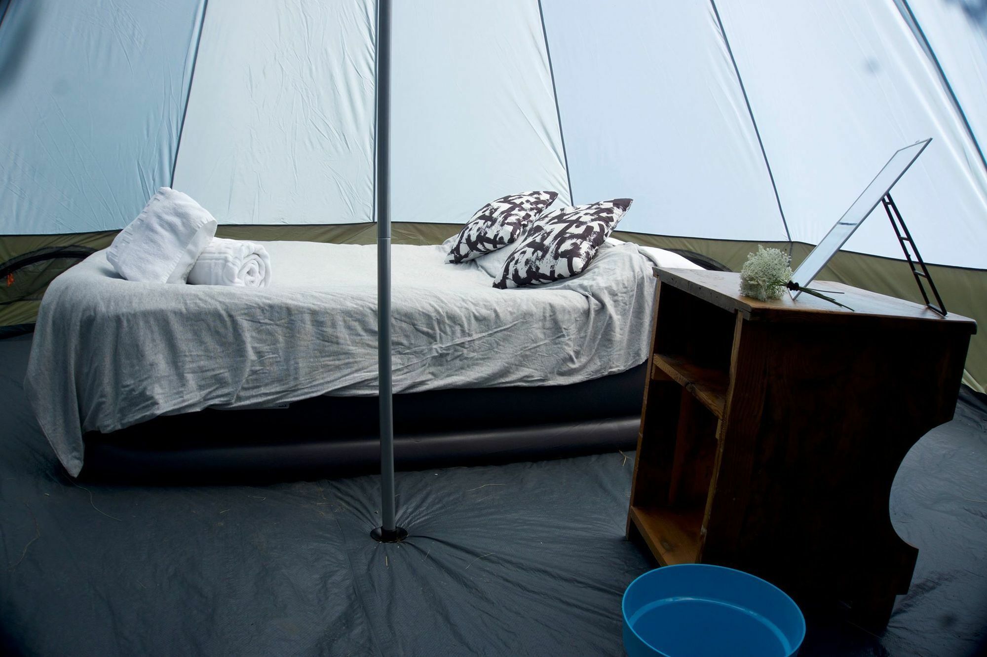 Munich Oktoberfest Glamping Hotel Ngoại thất bức ảnh